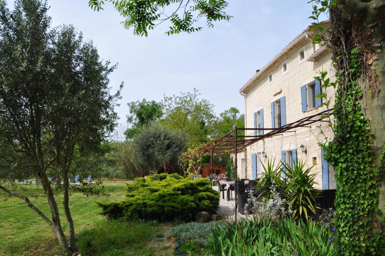 Mas Des Cerisiers Bed and breakfast Aviñón